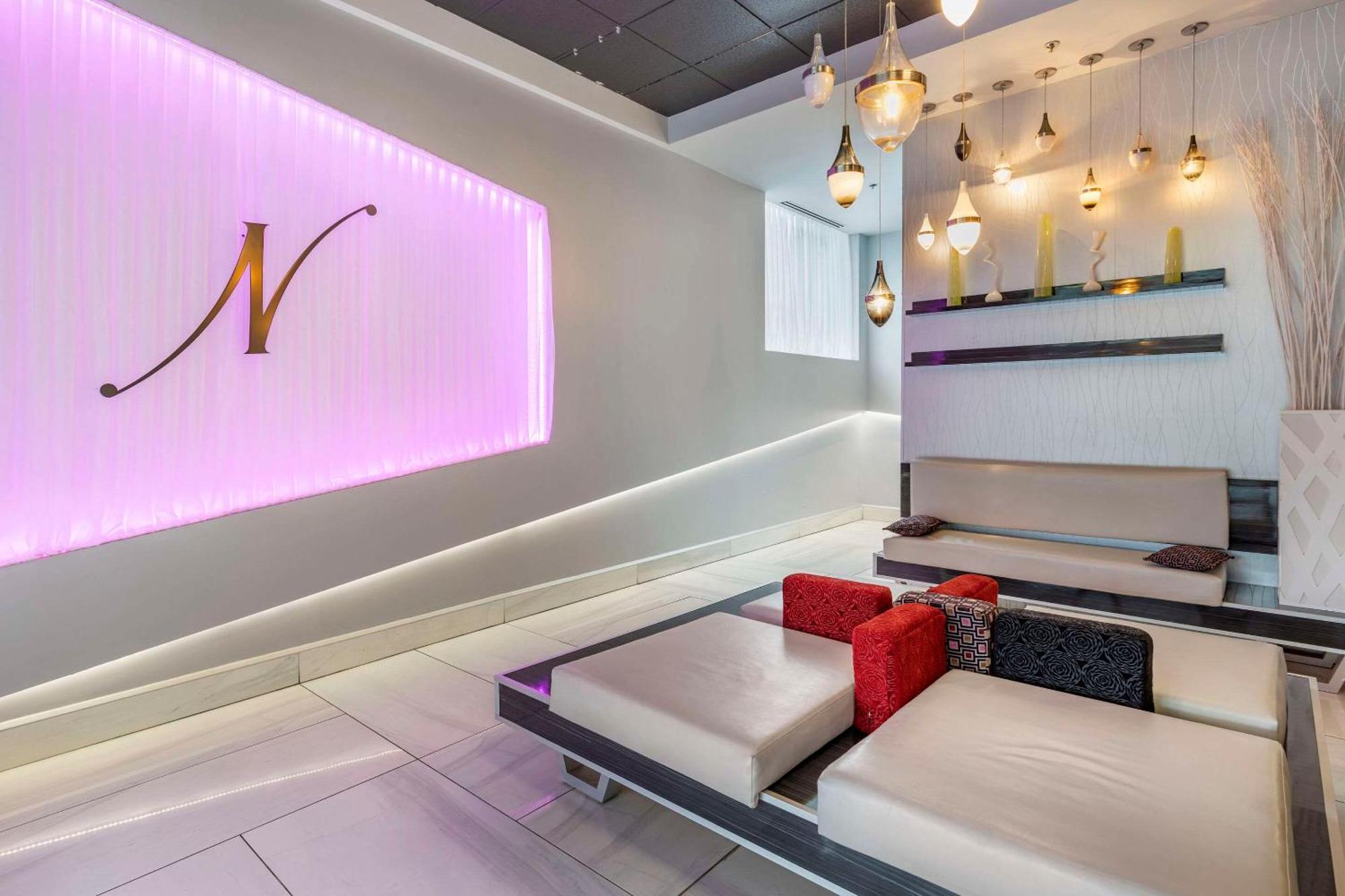 Le Noranda Hotel & Spa, Ascend Hotel Collection Rouyn Exteriér fotografie
