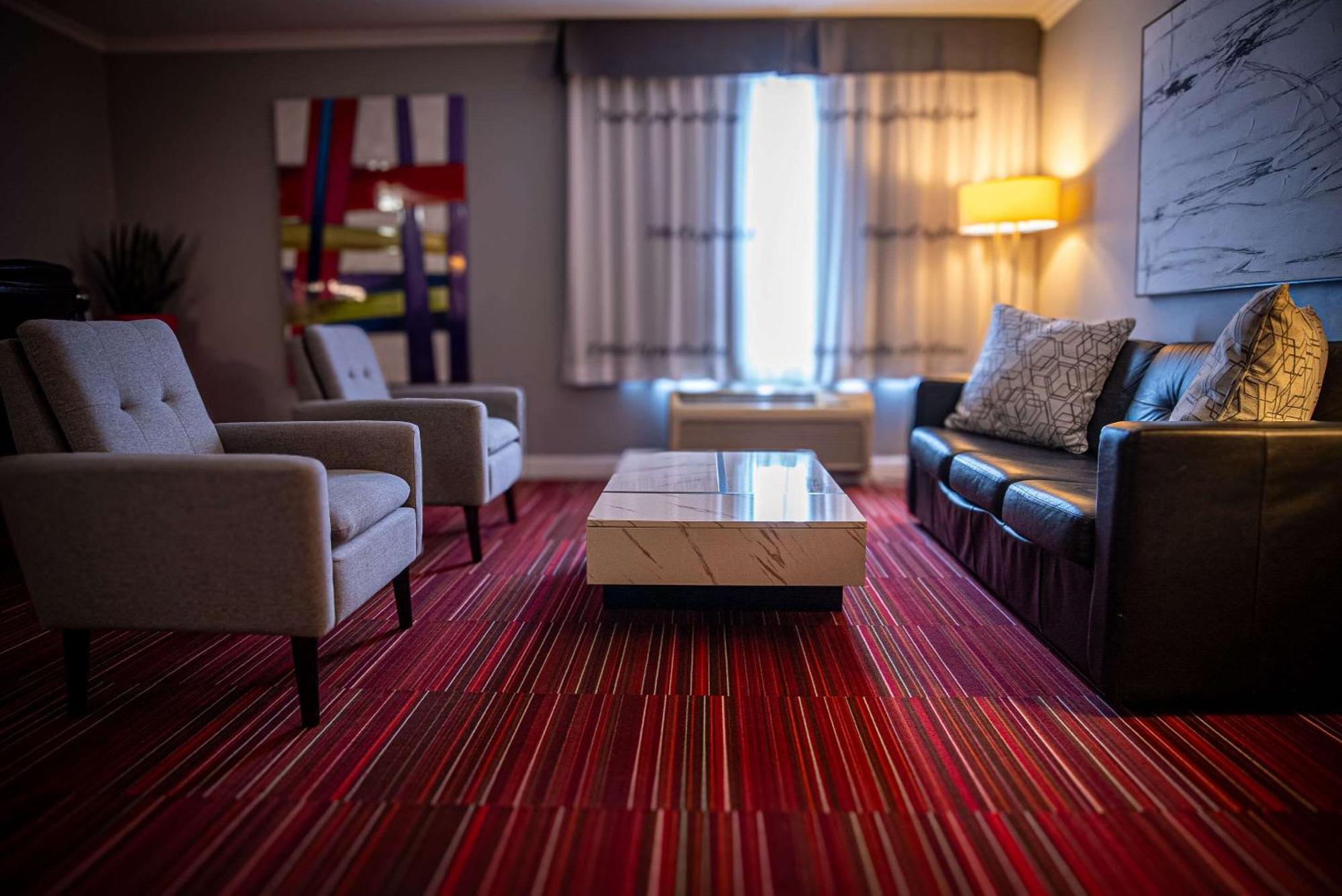 Le Noranda Hotel & Spa, Ascend Hotel Collection Rouyn Exteriér fotografie