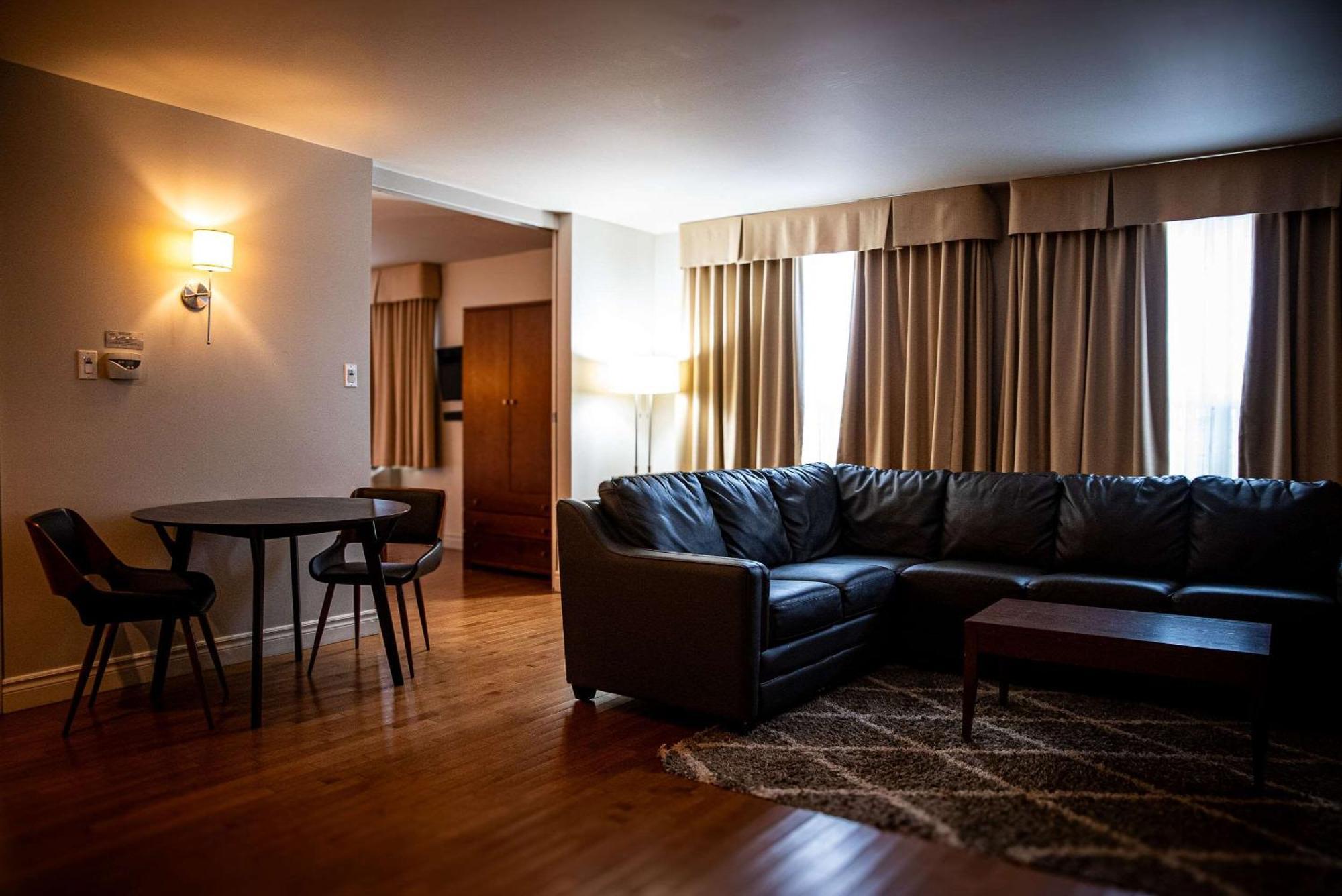 Le Noranda Hotel & Spa, Ascend Hotel Collection Rouyn Exteriér fotografie